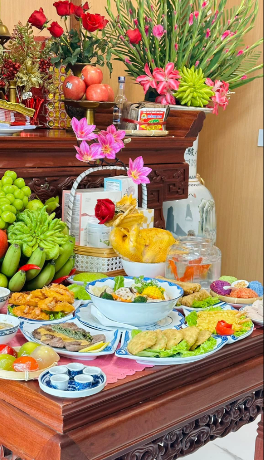 Lễ vật cúng bái Bà Tổ Cô